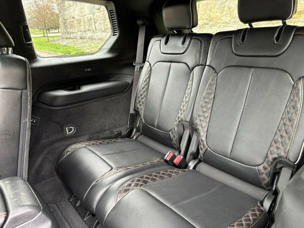 Used 2021 Jeep Grand Cherokee L Summit w/ Luxury Tech Group V image 23