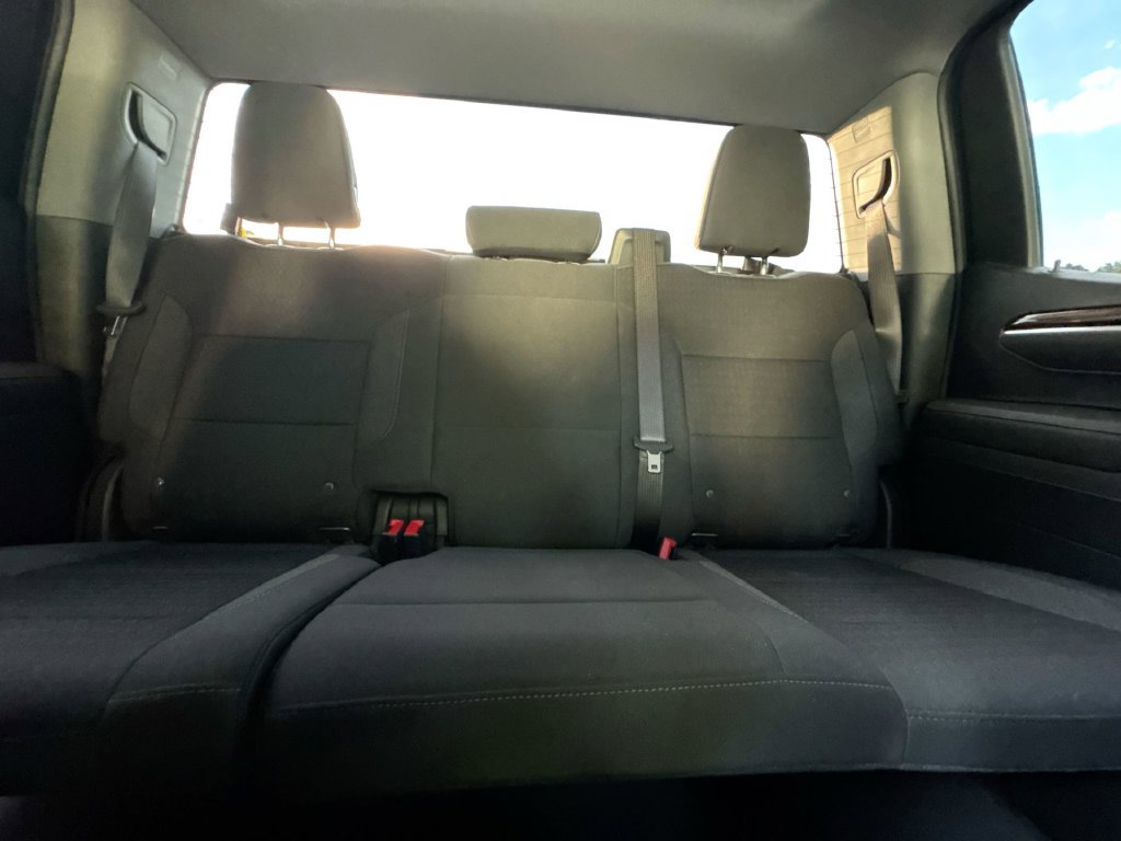 Used 2025 Chevrolet Silverado 1500 LT AWD/4WD image 33