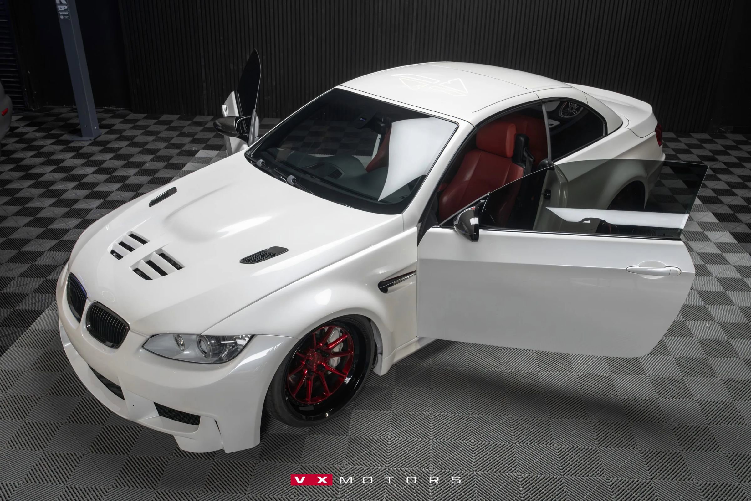 Used 2009 BMW 335i Convertible image 27