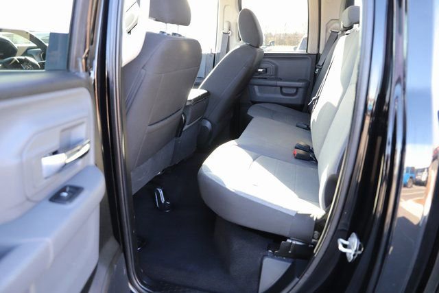 Used 2024 RAM 1500 Classic SLT image 17