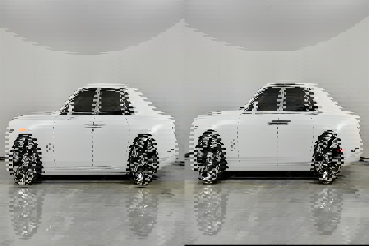 Used 2018 Rolls-Royce Phantom Sedan image 8