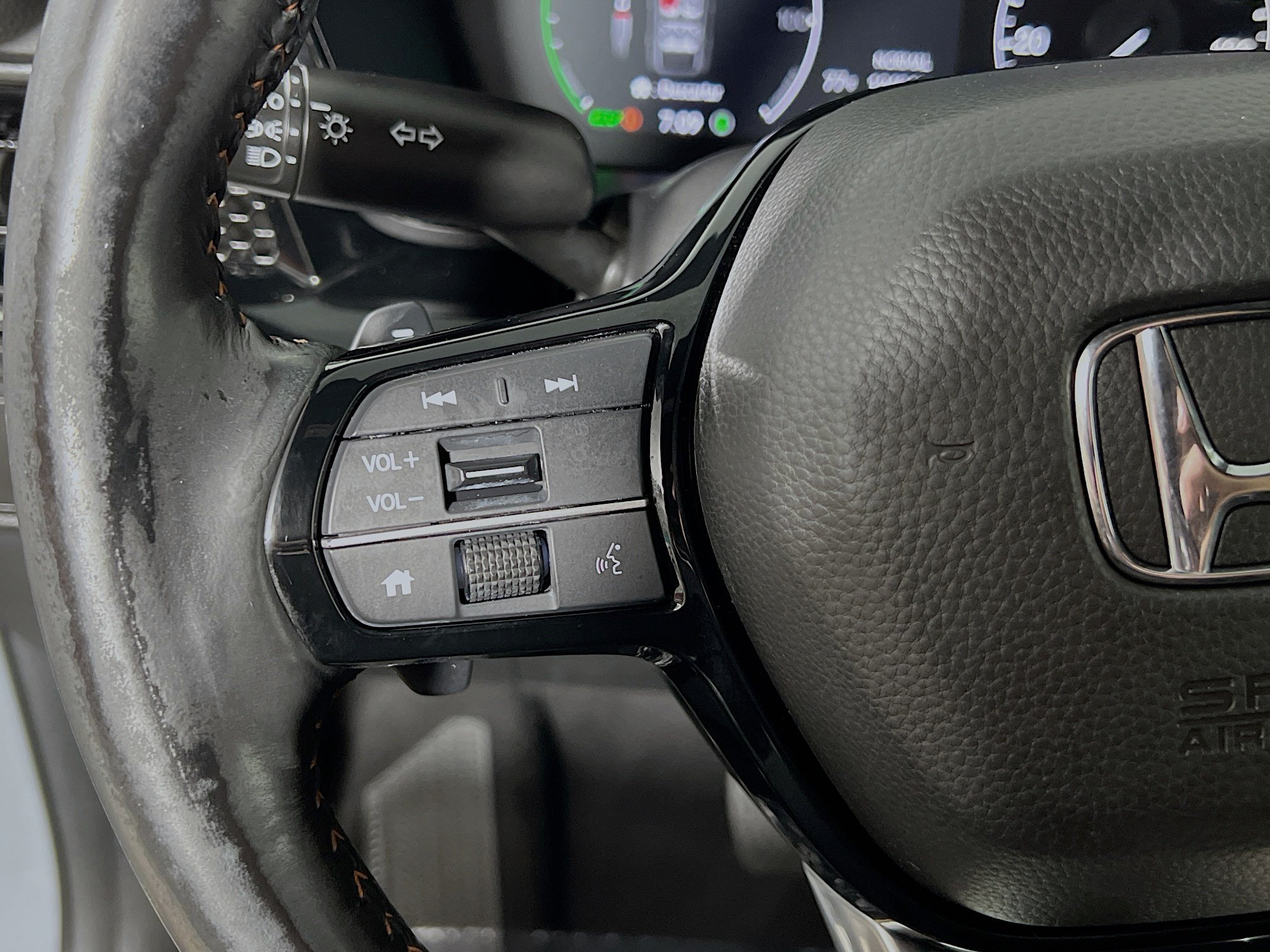 Used 2023 Honda CR-V Sport Touring image 19