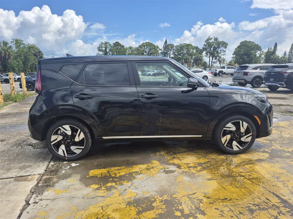 New 2025 Kia Soul GT-Line image 9