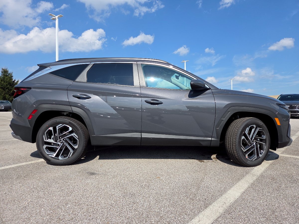 New 2026 Hyundai Tucson SEL Plus w/ Tow & Go Package AWD/4WD image 21