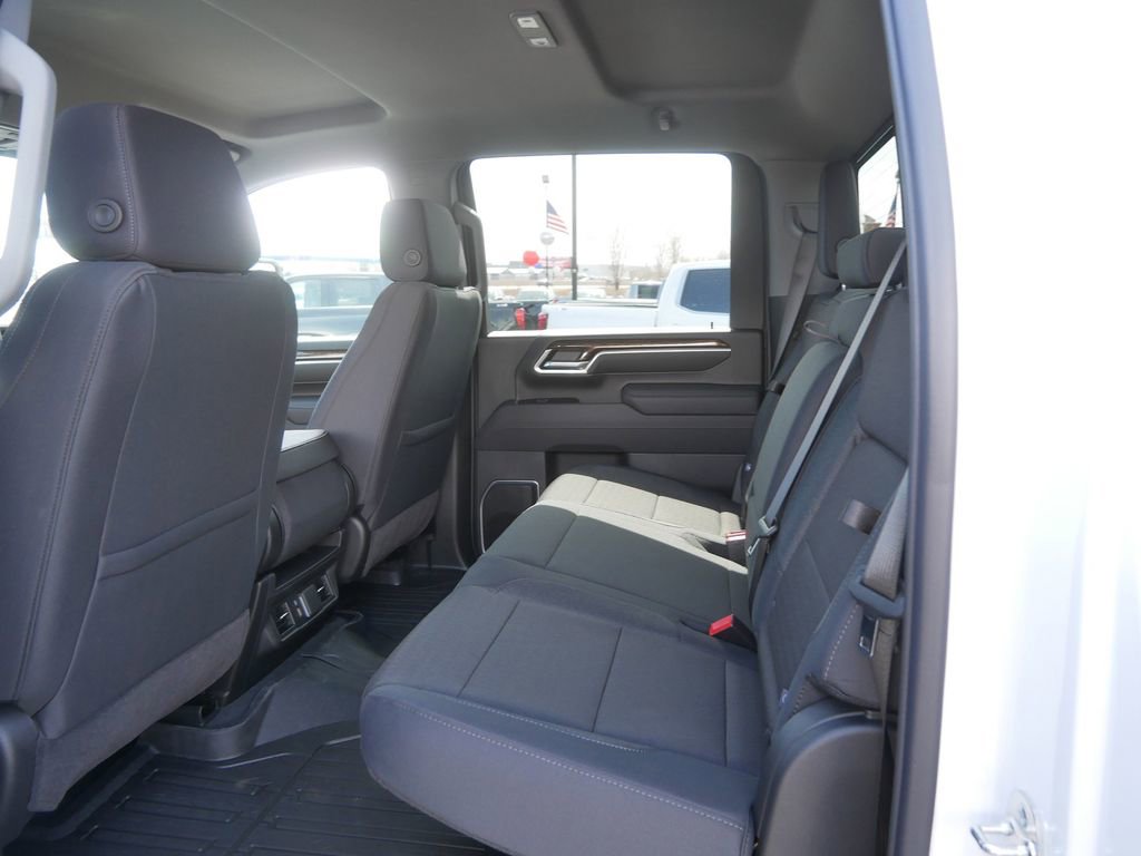 New 2026 GMC Sierra 3500 SLE w/ SLE Value Package AWD/4WD image 5