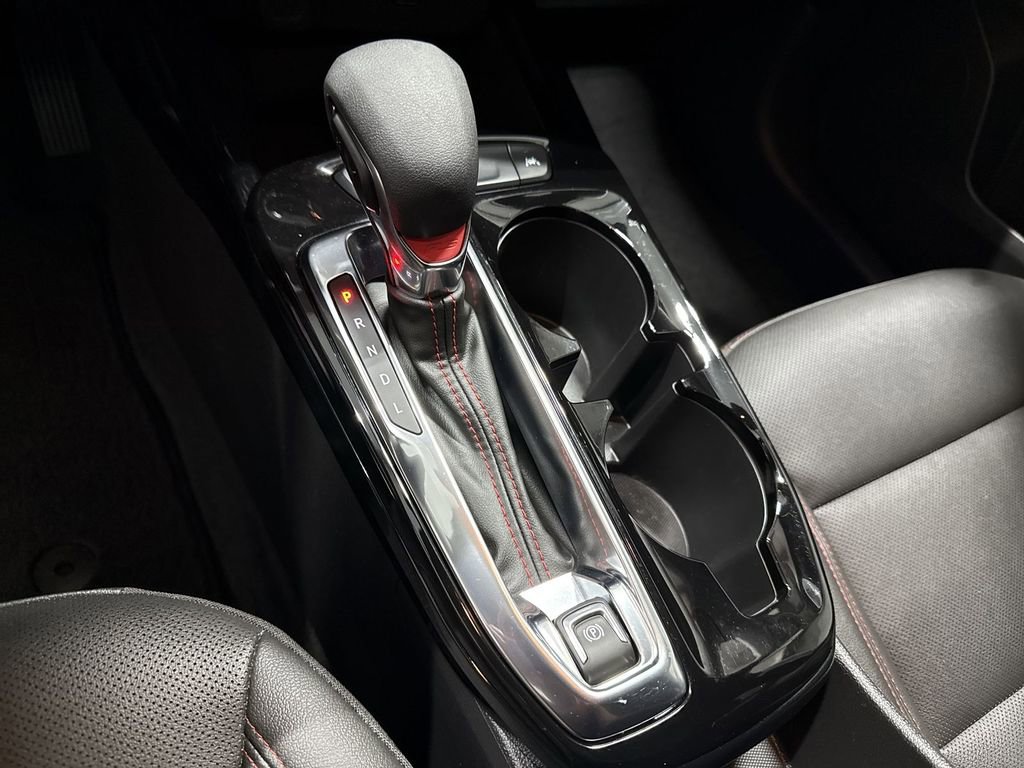 Used 2024 Chevrolet Trax RS w/ Driver Confidence Package image 16