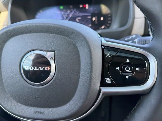 New 2026 Volvo XC90 B6 Plus w/ Protection Package image 20