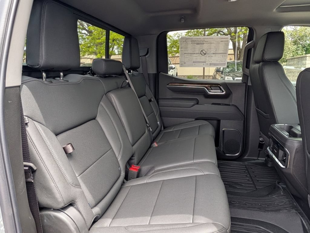 New 2026 GMC Sierra 1500 Elevation w/ Elevation Premium Package AWD/4WD image 34