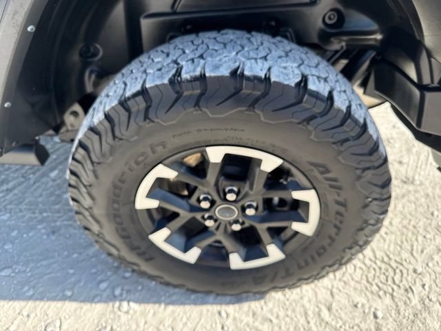 Used 2024 Jeep Wrangler Unlimited Rubicon 4xe AWD/4WD image 10