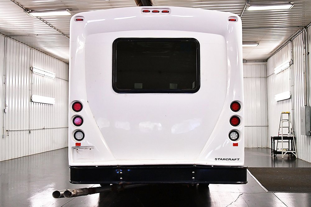 Used 2017 Ford F550 2WD Regular Cab Super Duty image 6