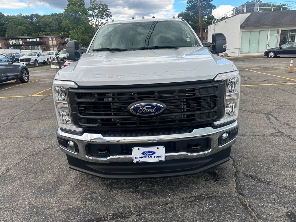 New 2026 Ford F250 XL w/ XL Chrome Package AWD/4WD image 2