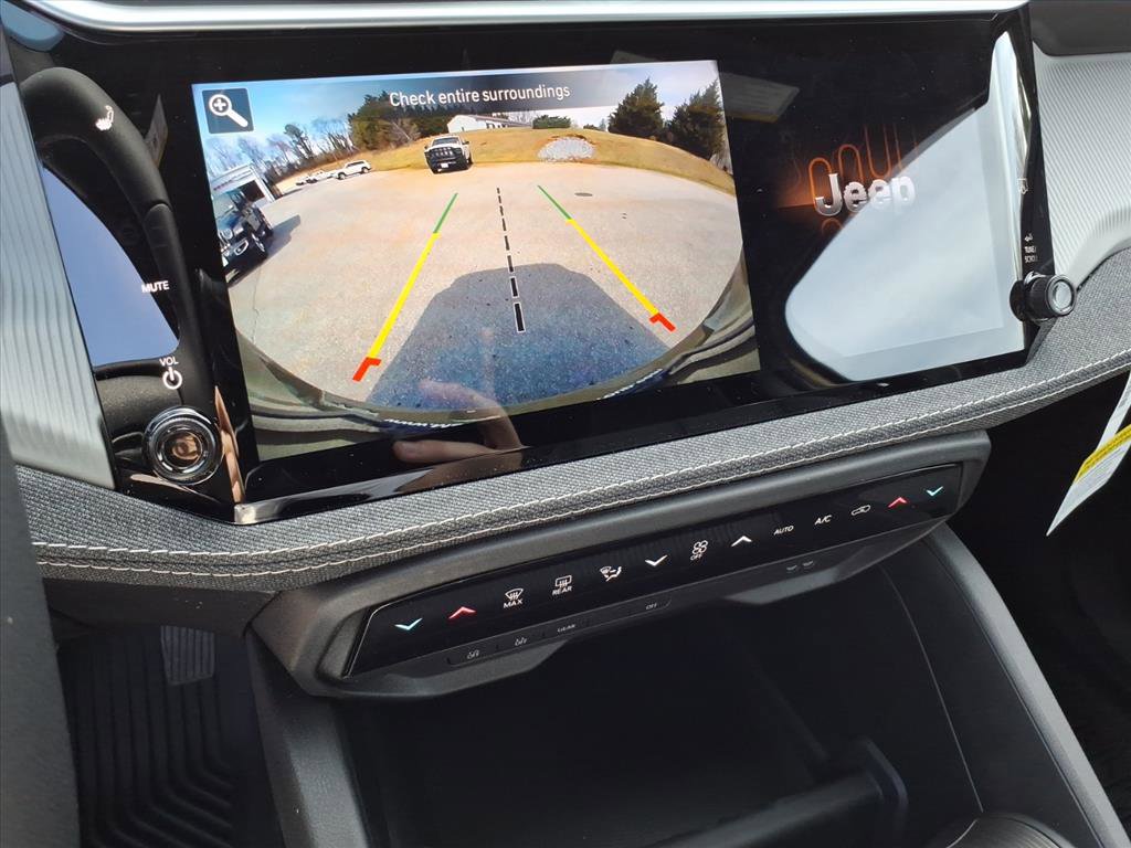 New 2026 Jeep Cherokee Laredo AWD/4WD image 16