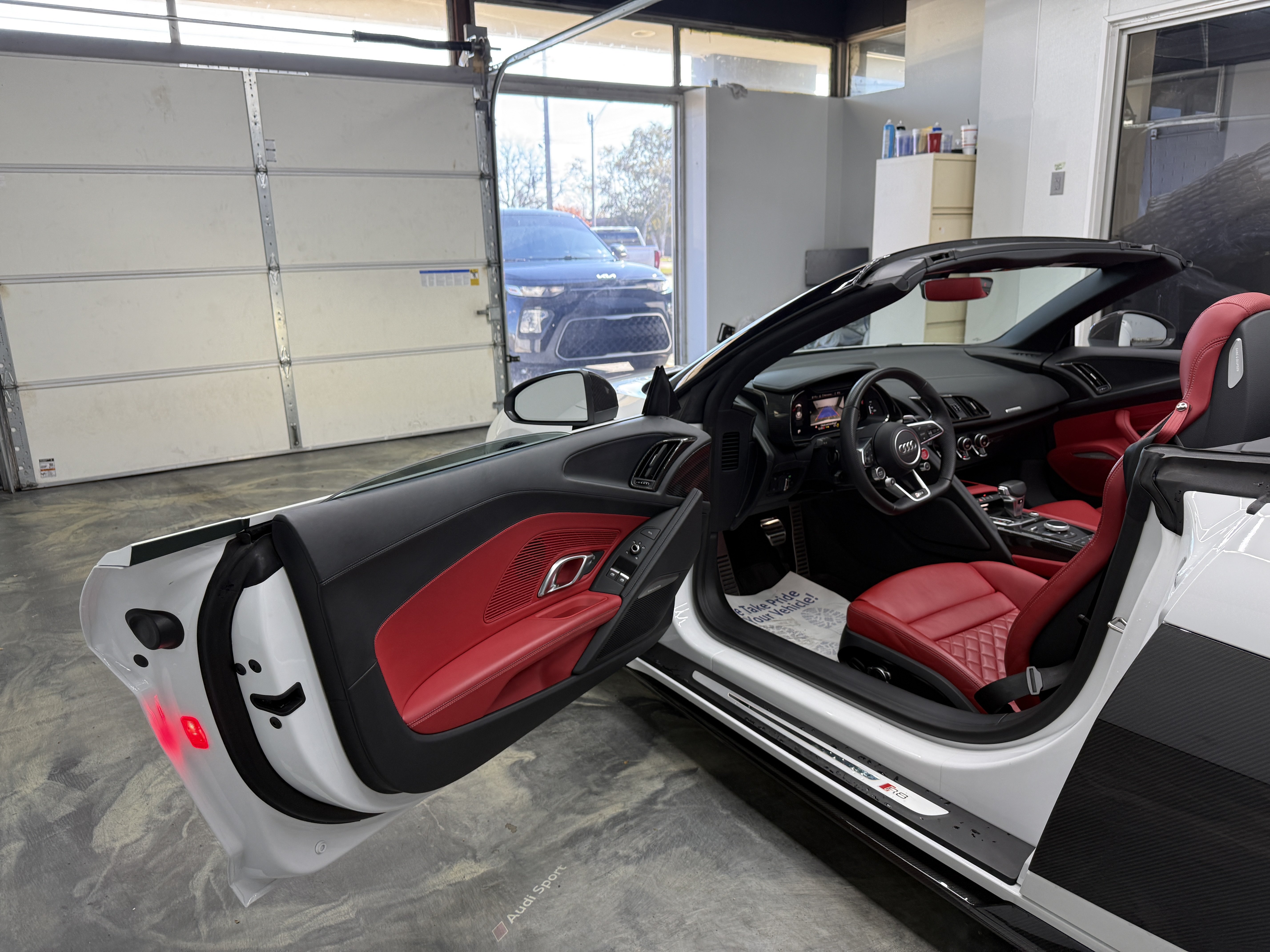 Used 2023 Audi R8 V10 performance AWD/4WD image 10