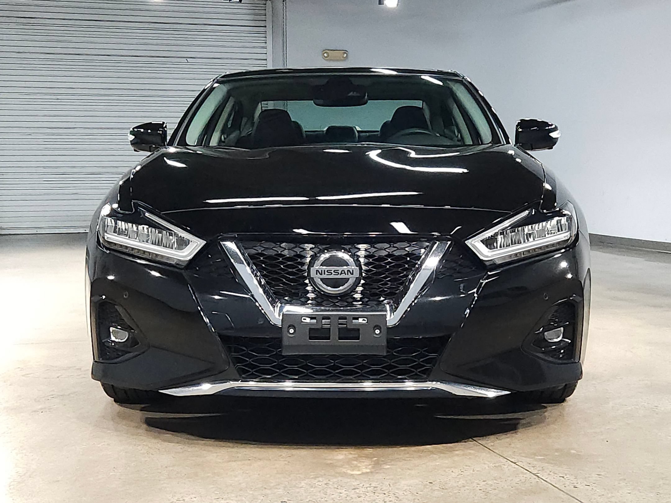 Used 2020 Nissan Maxima Platinum w/ Sport Mat Group FWD image 2