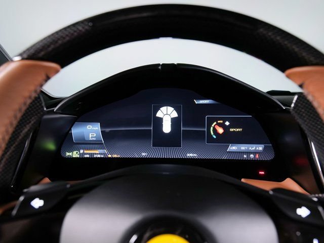 Used 2022 Ferrari Roma RWD image 19