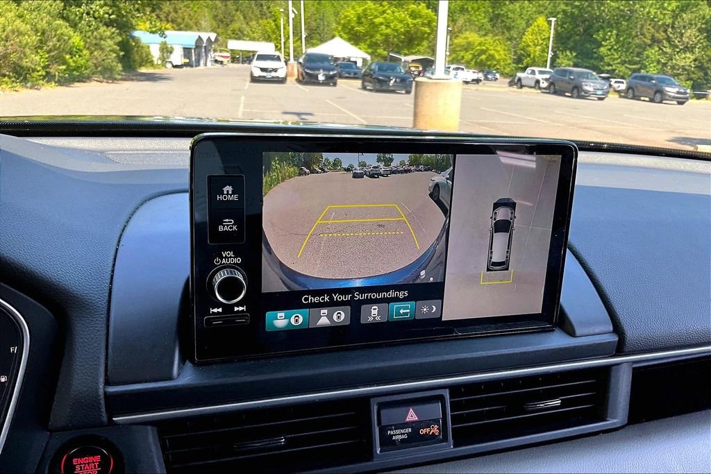 Used 2023 Honda Pilot Elite image 13