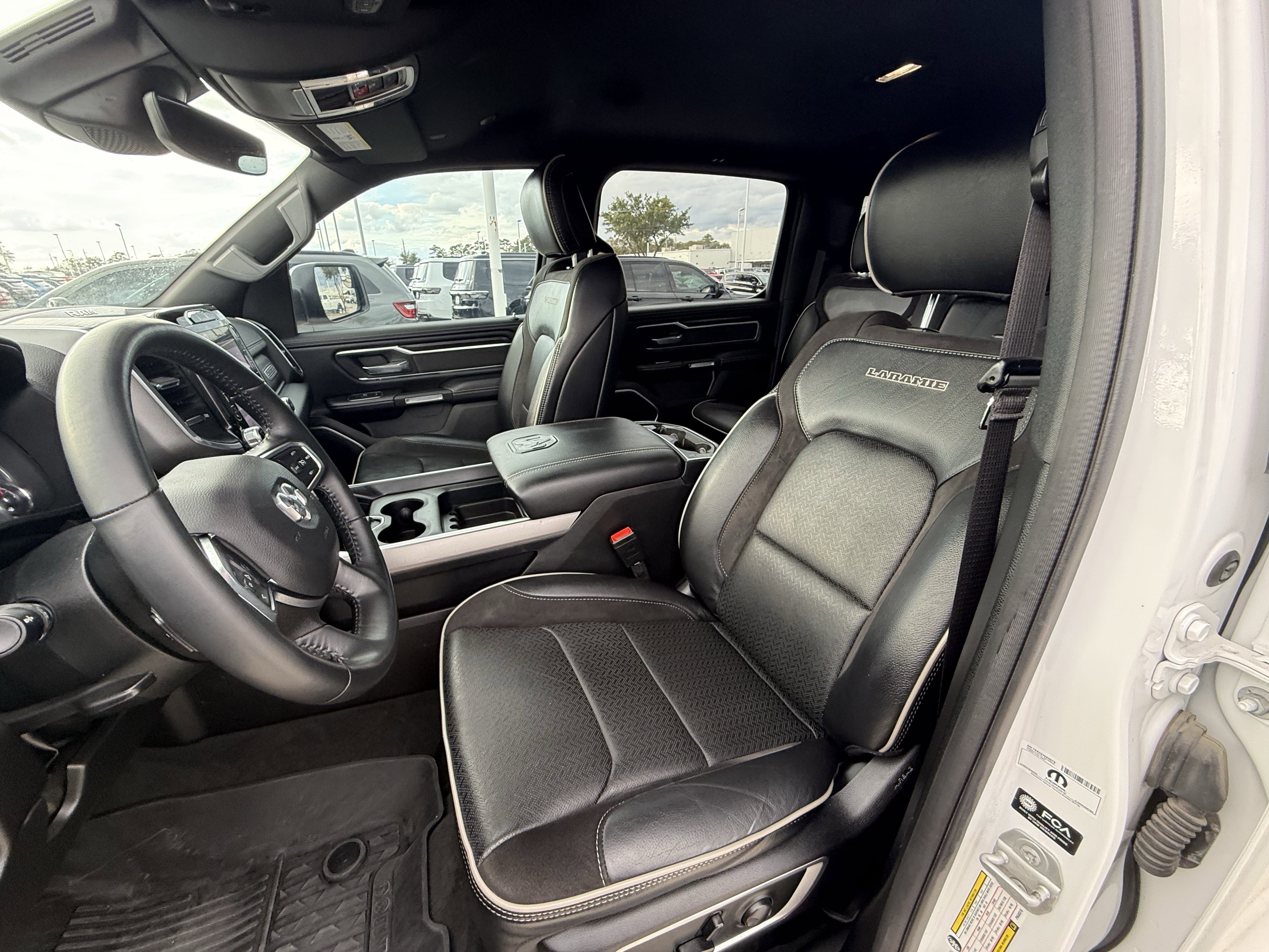 Used 2023 RAM 1500 Laramie image 26