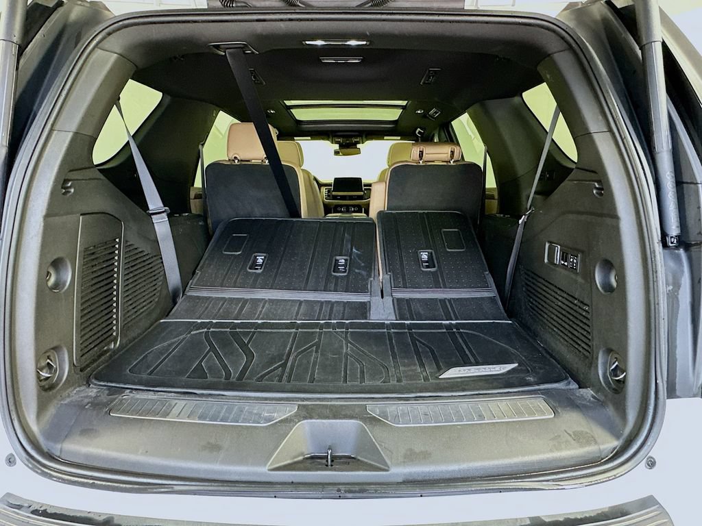 Used 2023 Chevrolet Tahoe Premier RWD image 27