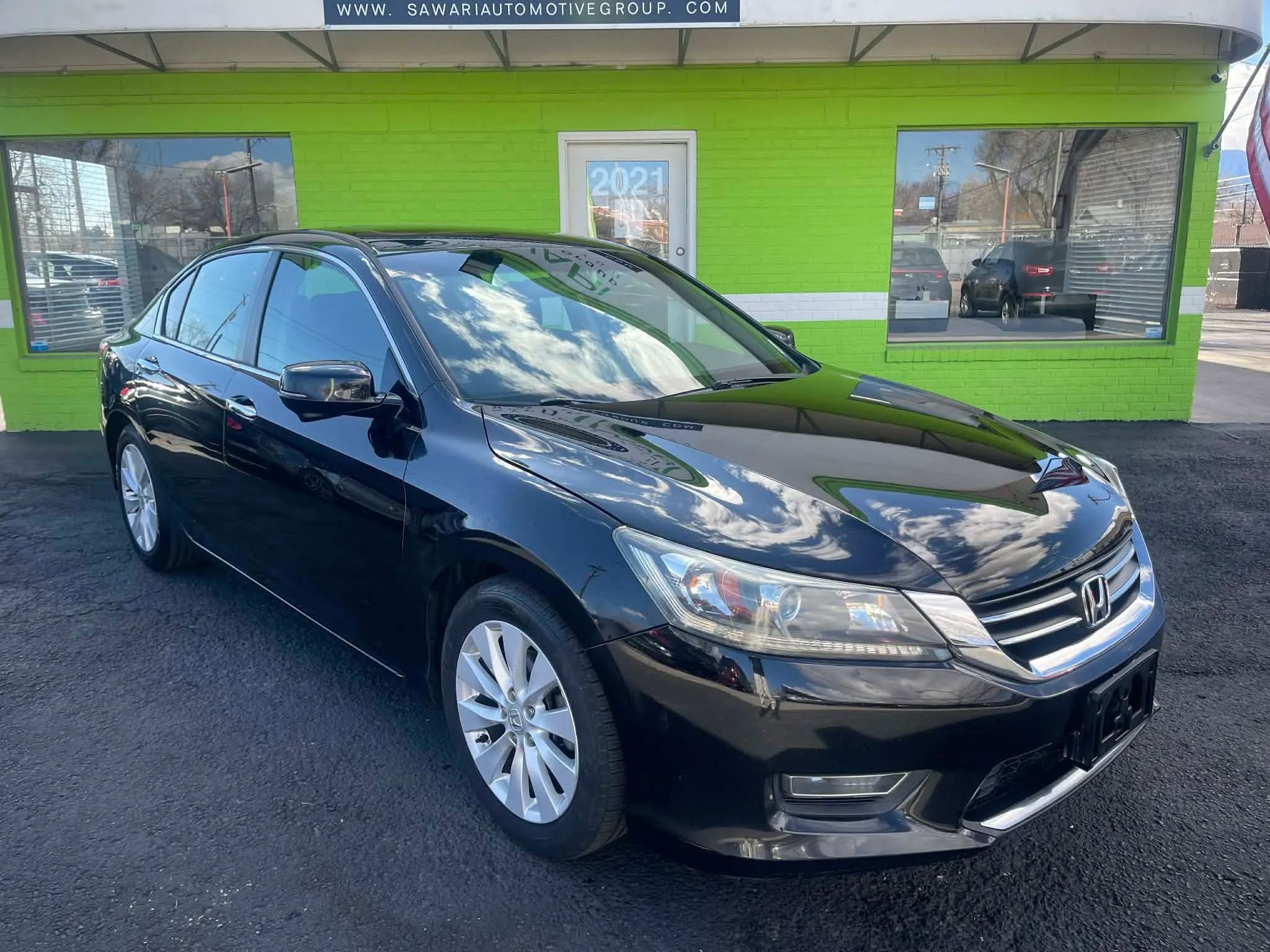 Used 2013 Honda Accord EX image 2