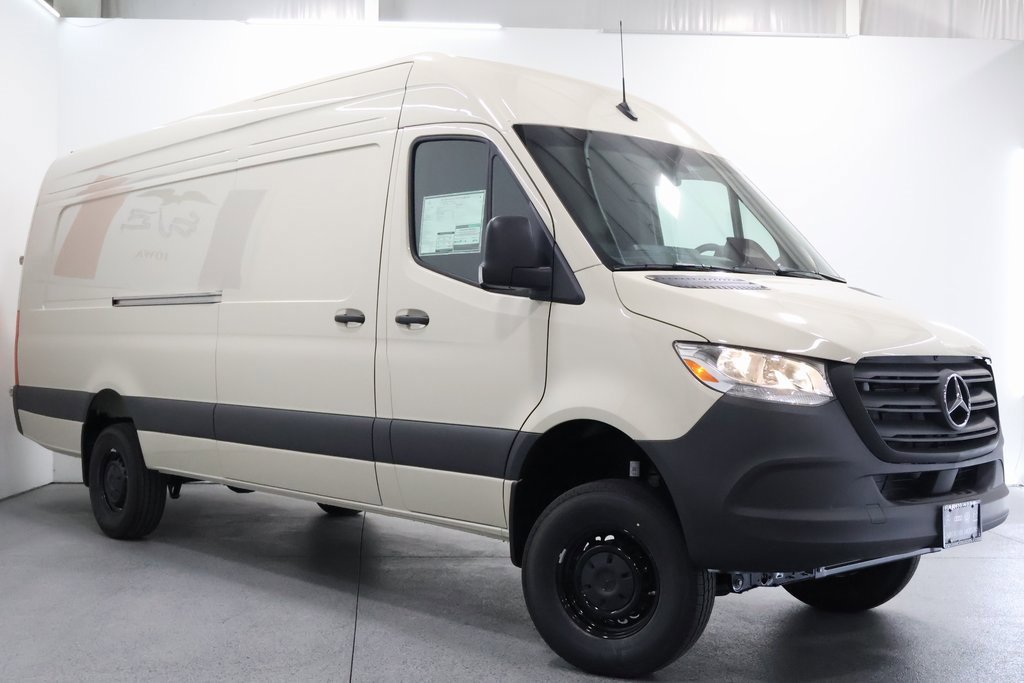 New 2025 Mercedes-Benz Sprinter 2500