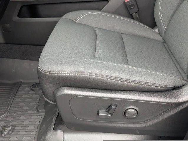 New 2026 RAM 1500 Big Horn AWD/4WD image 7