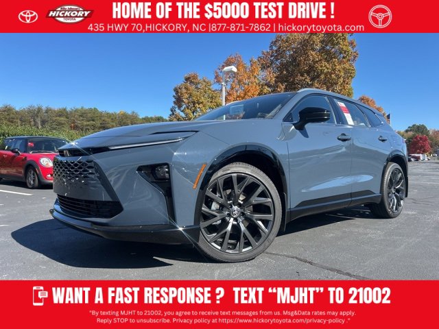 New 2025 Toyota Crown Signia