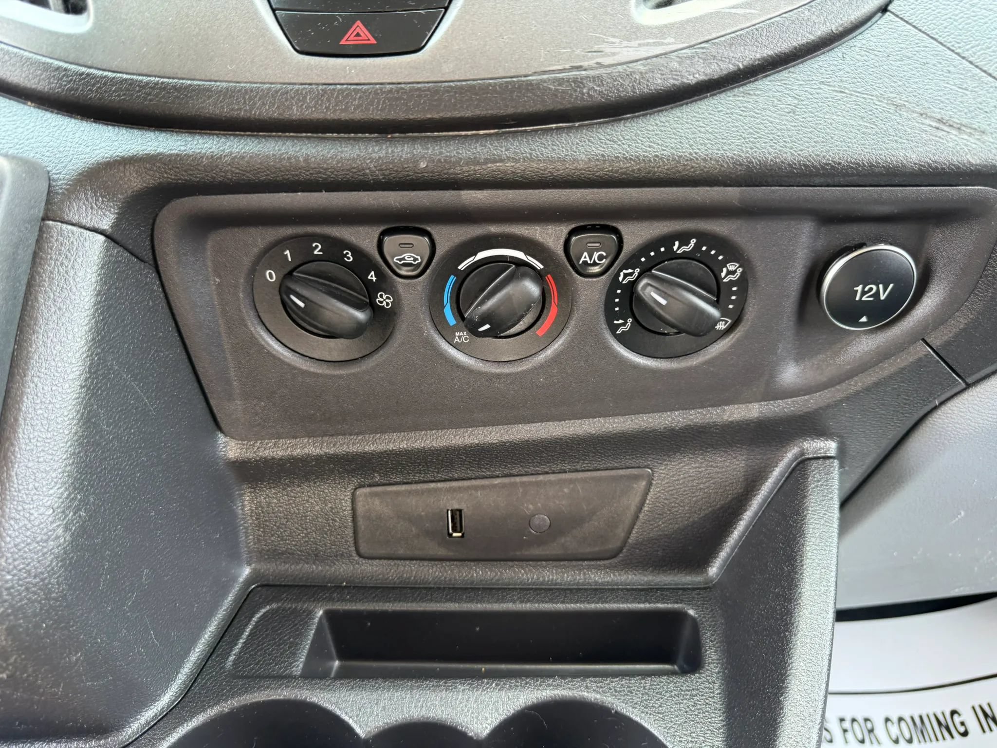 Used 2019 Ford Transit 250 148 Low Roof RWD image 60