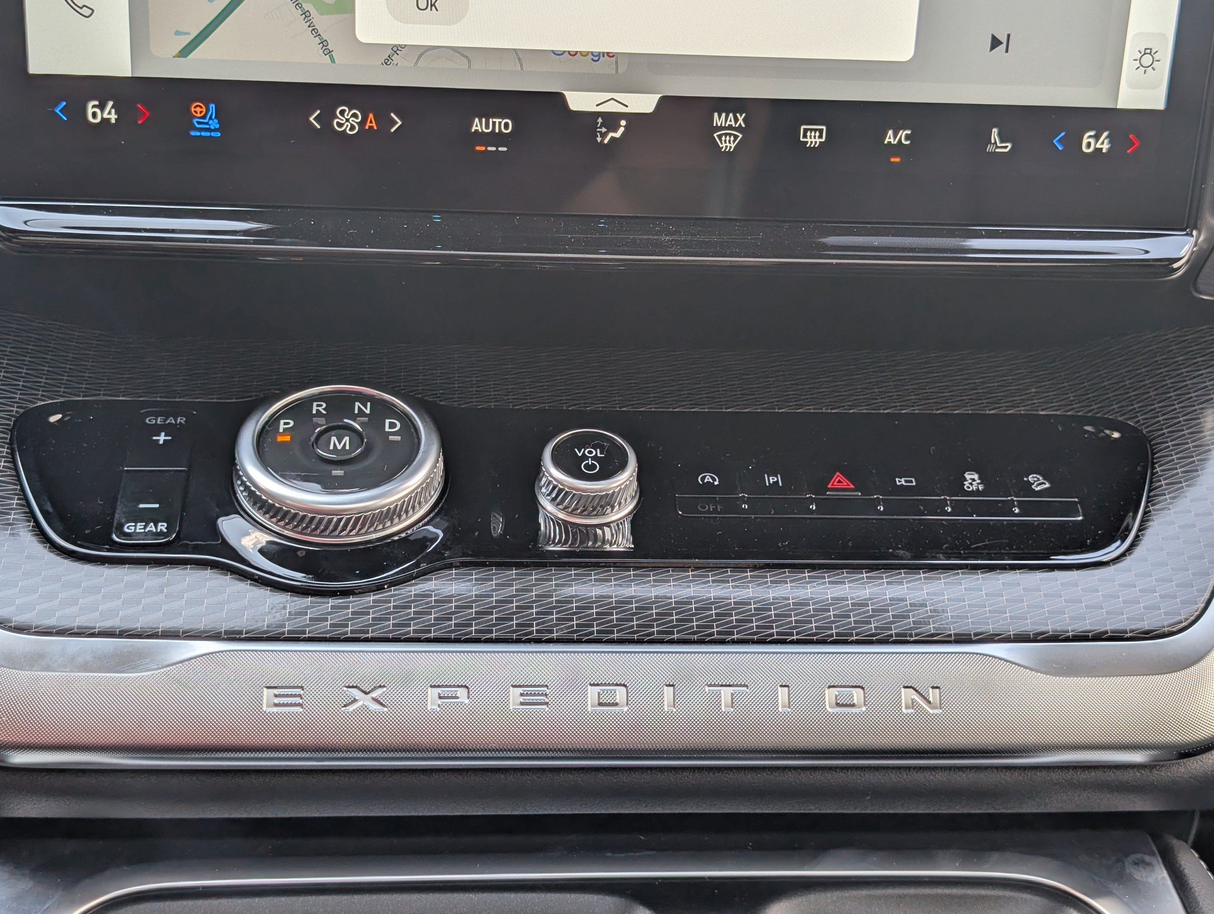 New 2027 Ford Expedition Platinum w/ Stealth Appearance Package AWD/4WD image 28