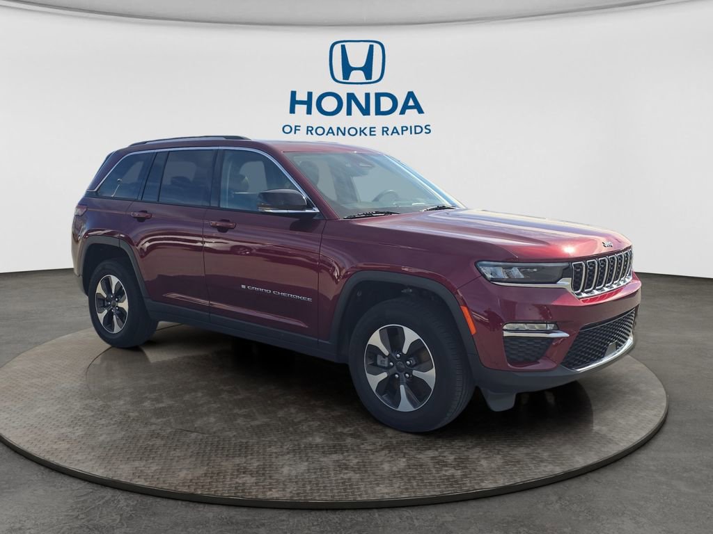 Used 2024 Jeep Grand Cherokee Limited 4xe image 7