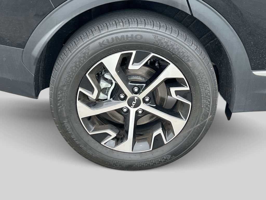 Used 2024 Kia Sportage EX AWD/4WD image 8