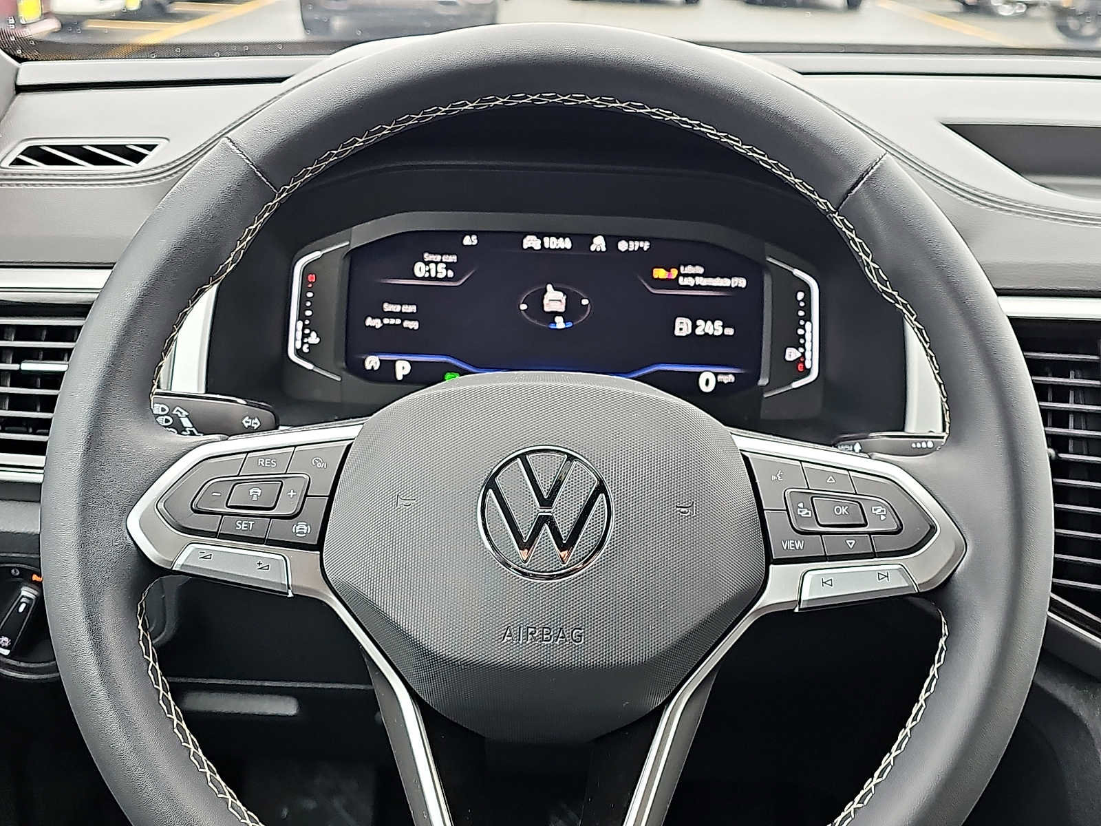 Used 2022 Volkswagen Atlas Cross Sport SE image 19