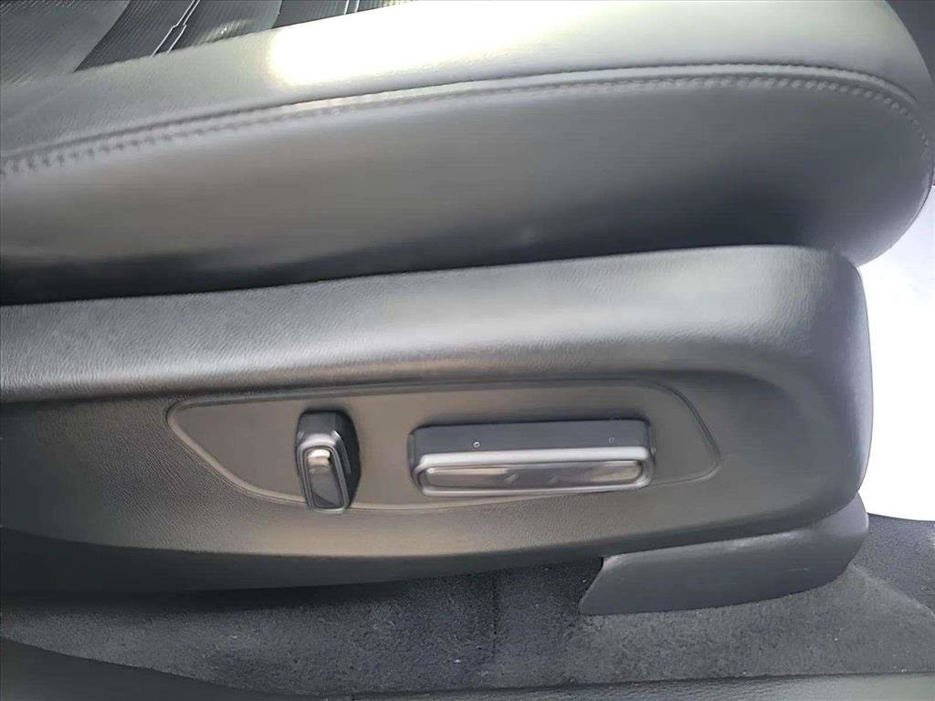 Used 2023 Honda CR-V EX-L image 31