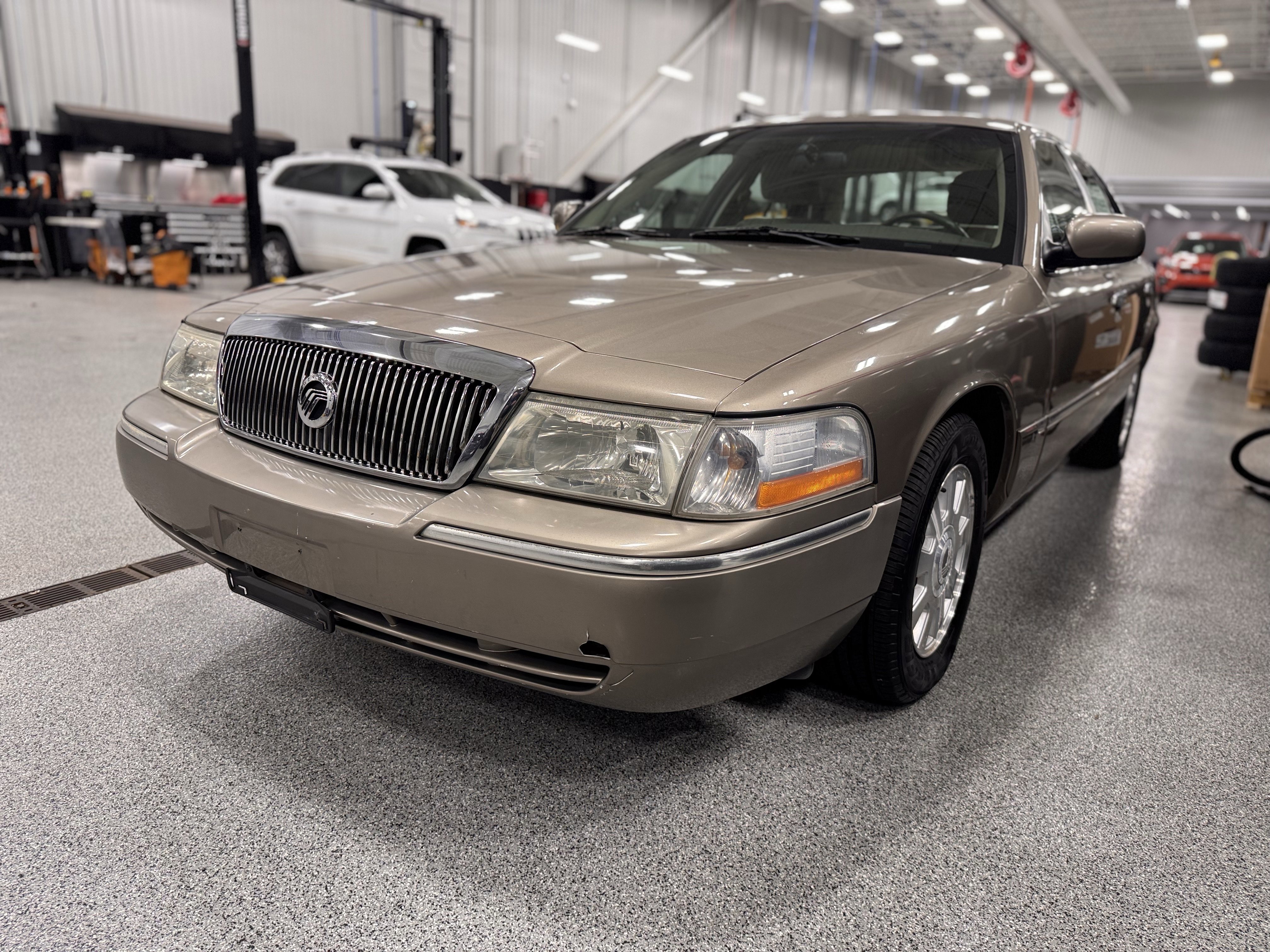 Used 2003 Mercury Grand Marquis LS image 25