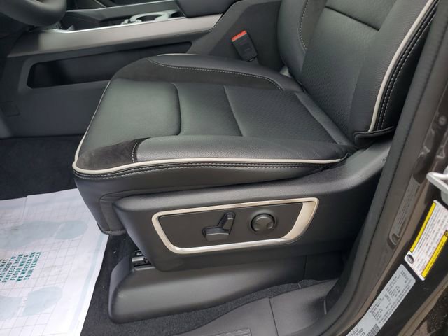 New 2026 RAM 1500 Laramie w/ Night Edition image 23