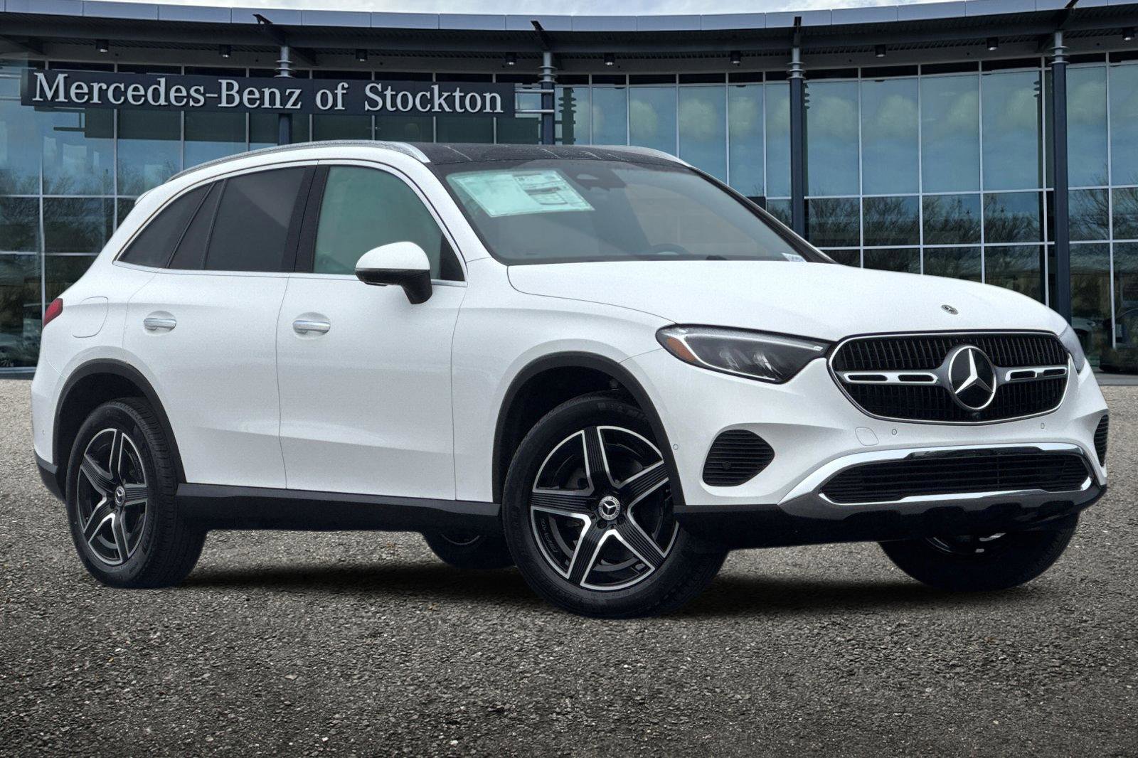 New 2026 Mercedes-Benz GLC 300 4MATIC video 1