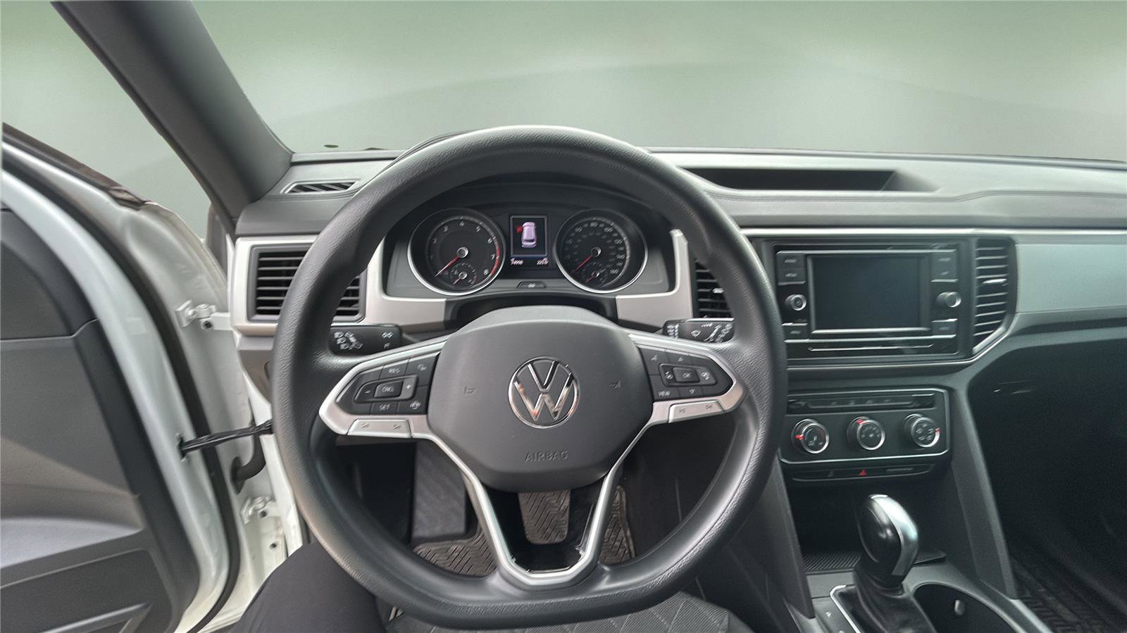 Used 2020 Volkswagen Atlas Cross Sport S AWD/4WD image 14