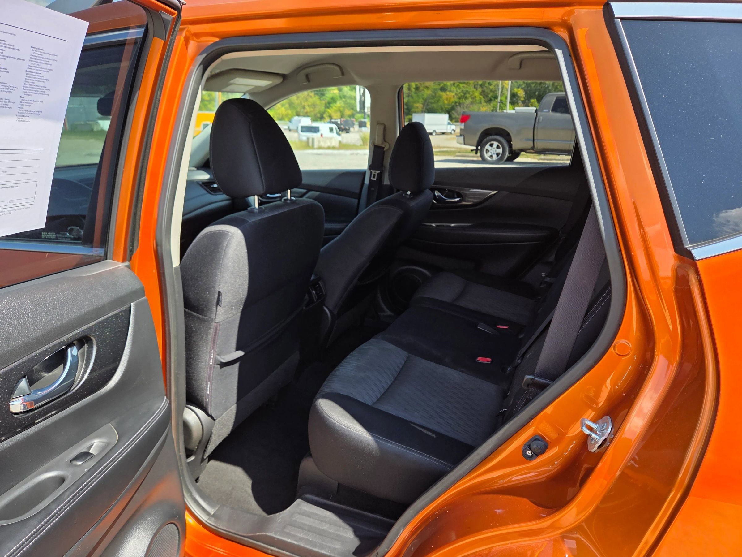 Used 2017 Nissan Rogue S w/ S Appearance Package AWD/4WD image 14