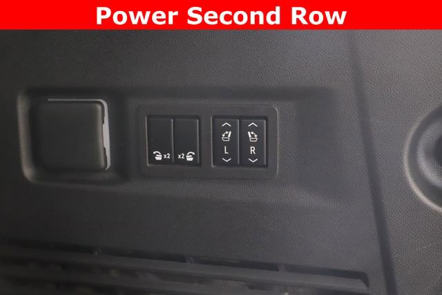 Used 2023 GMC Yukon Denali image 33