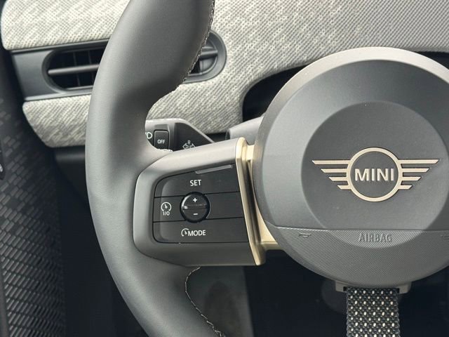 Certified 2026 MINI Cooper S FWD image 21