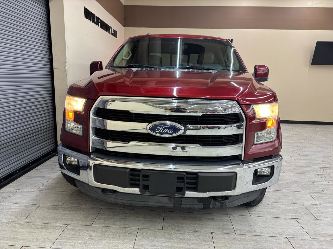 Used 2015 Ford F150 Lariat w/ Equipment Group 501A Mid AWD/4WD image 2