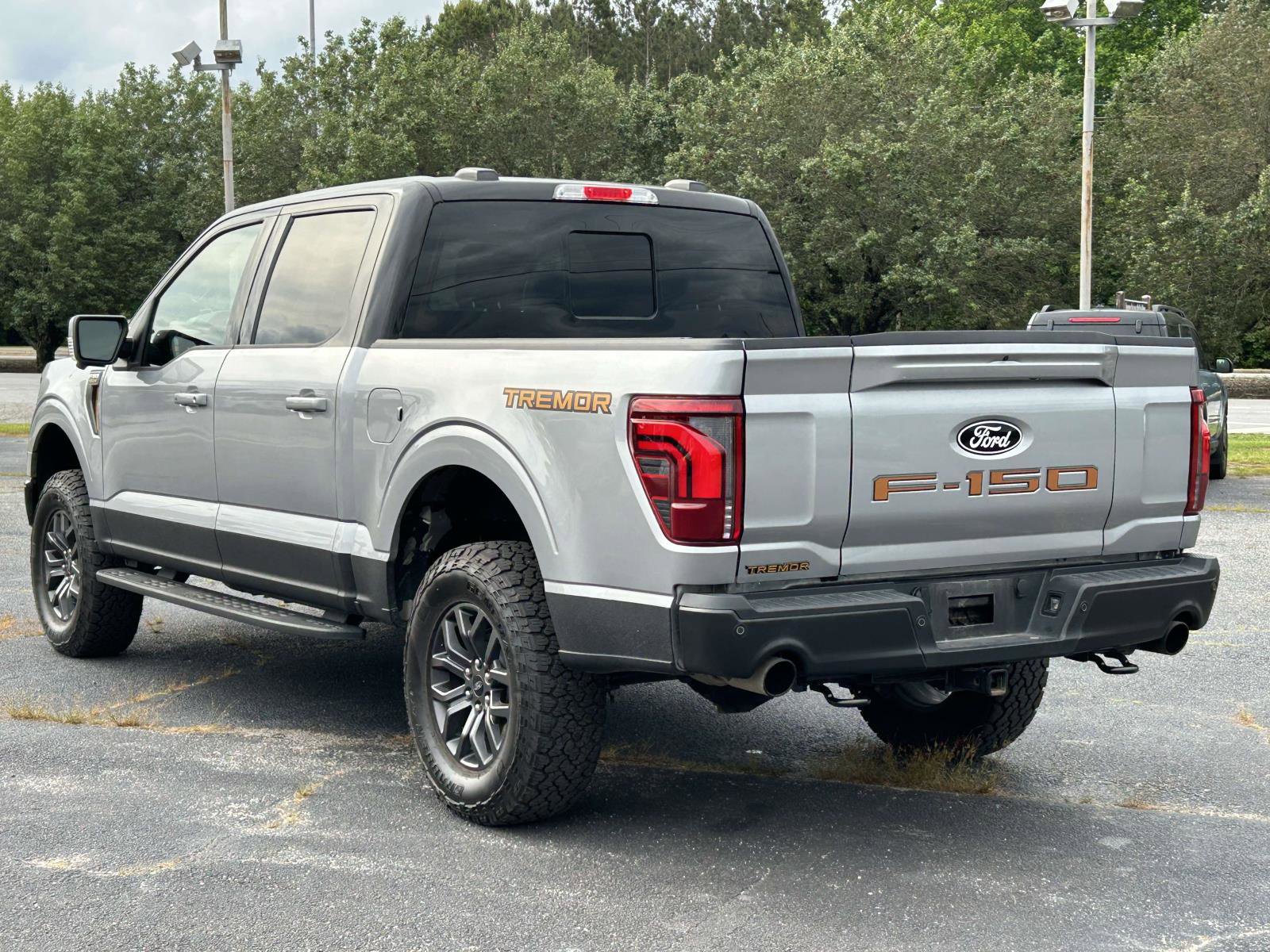 Used 2025 Ford F150 Tremor w/ Equipment Group 402A High AWD/4WD image 4