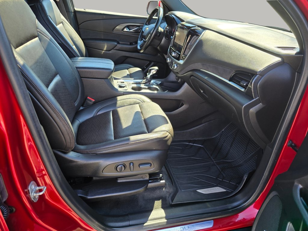 Used 2023 Chevrolet Traverse High Country w/ LPO, 'HIT The Road' Package AWD/4WD image 50