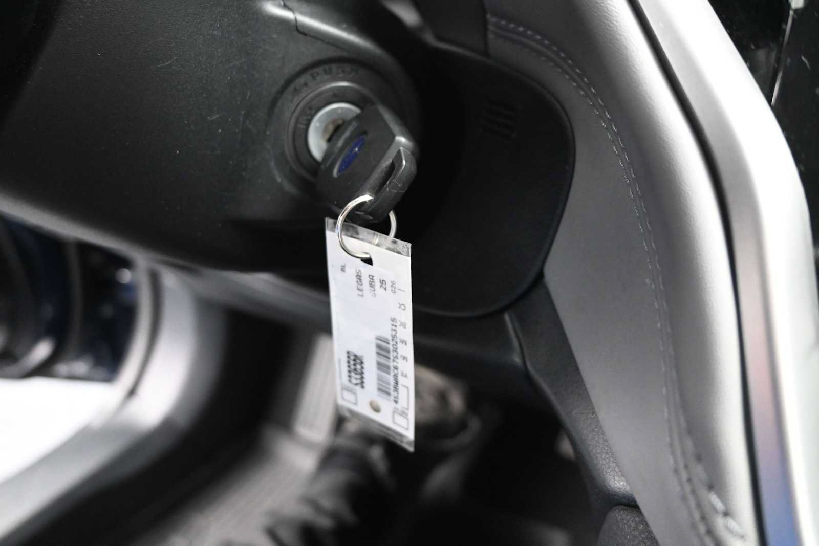 Used 2025 Subaru Legacy Premium AWD/4WD image 15
