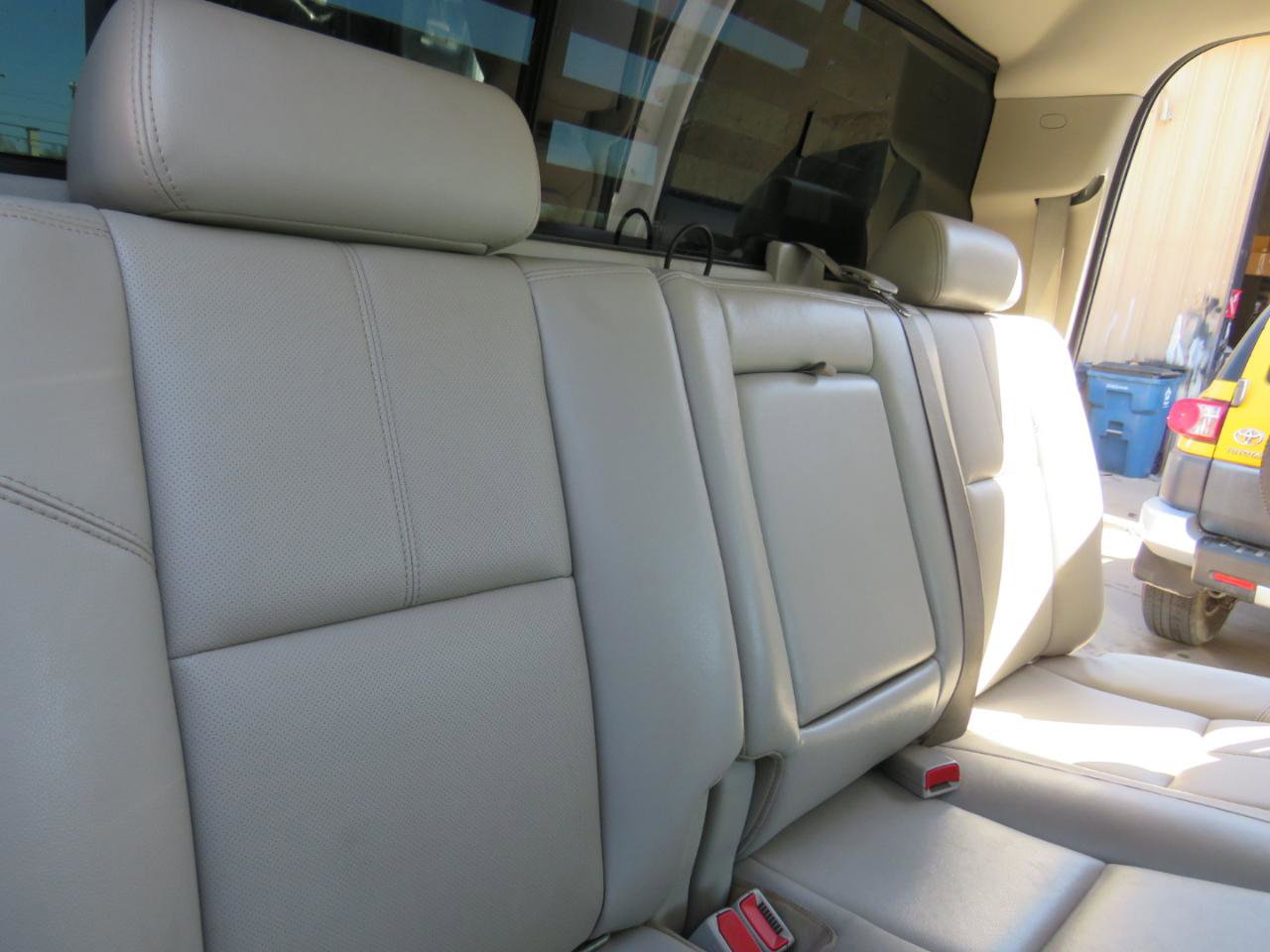 Used 2013 GMC Sierra 2500 SLT w/ SLT Convenience Package image 31