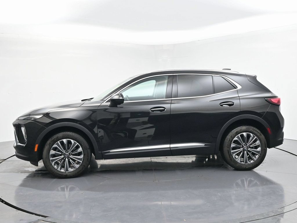 Used 2025 Buick Envision Preferred AWD/4WD image 3