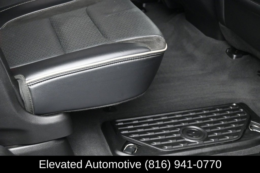 Used 2019 RAM 1500 Laramie w/ Sport Appearance Package RWD image 9
