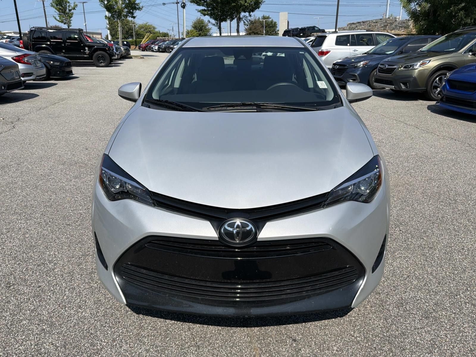 Used 2019 Toyota Corolla L FWD image 2