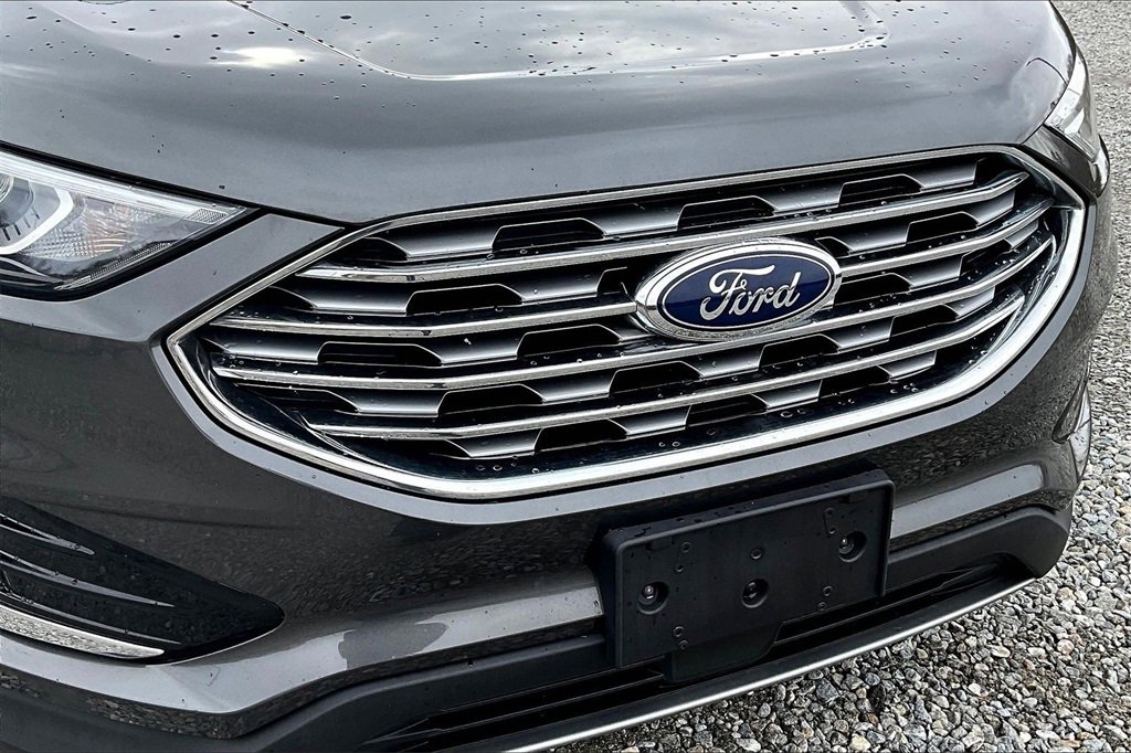 Used 2019 Ford Edge SEL w/ Equipment Group 201A image 24
