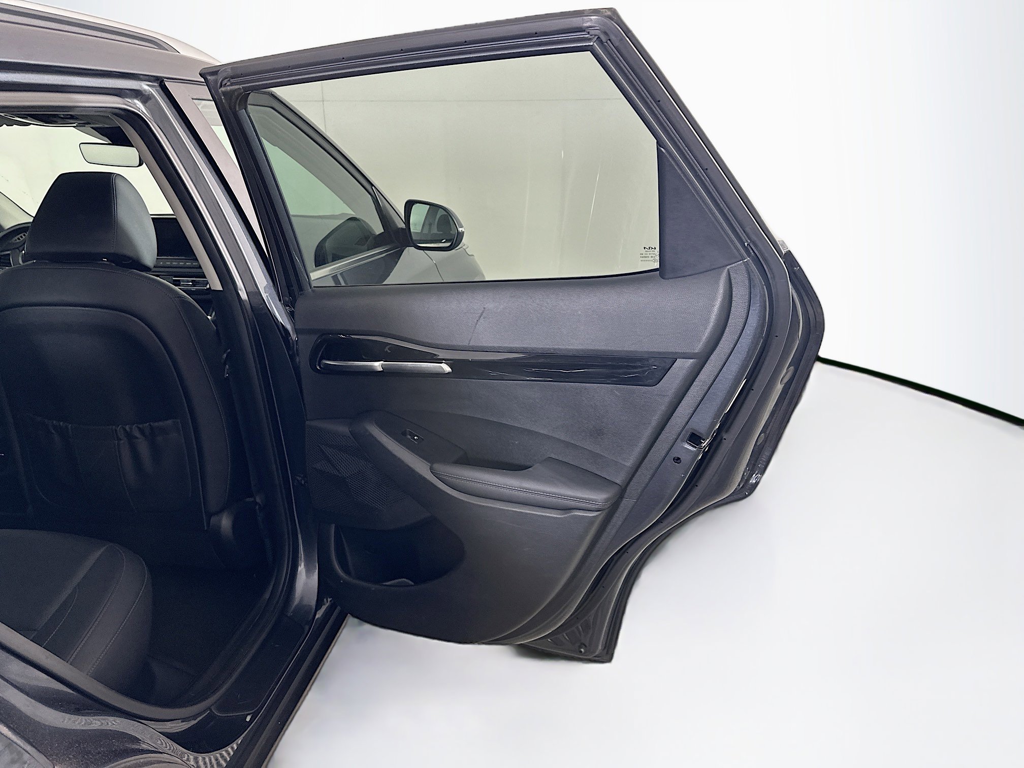 Used 2022 Kia Seltos SX w/ Sunroof Package image 30