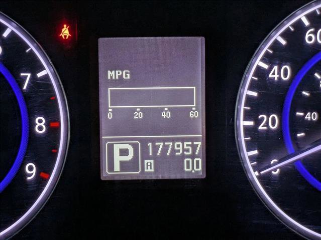 Used 2011 INFINITI G25 Journey RWD image 12